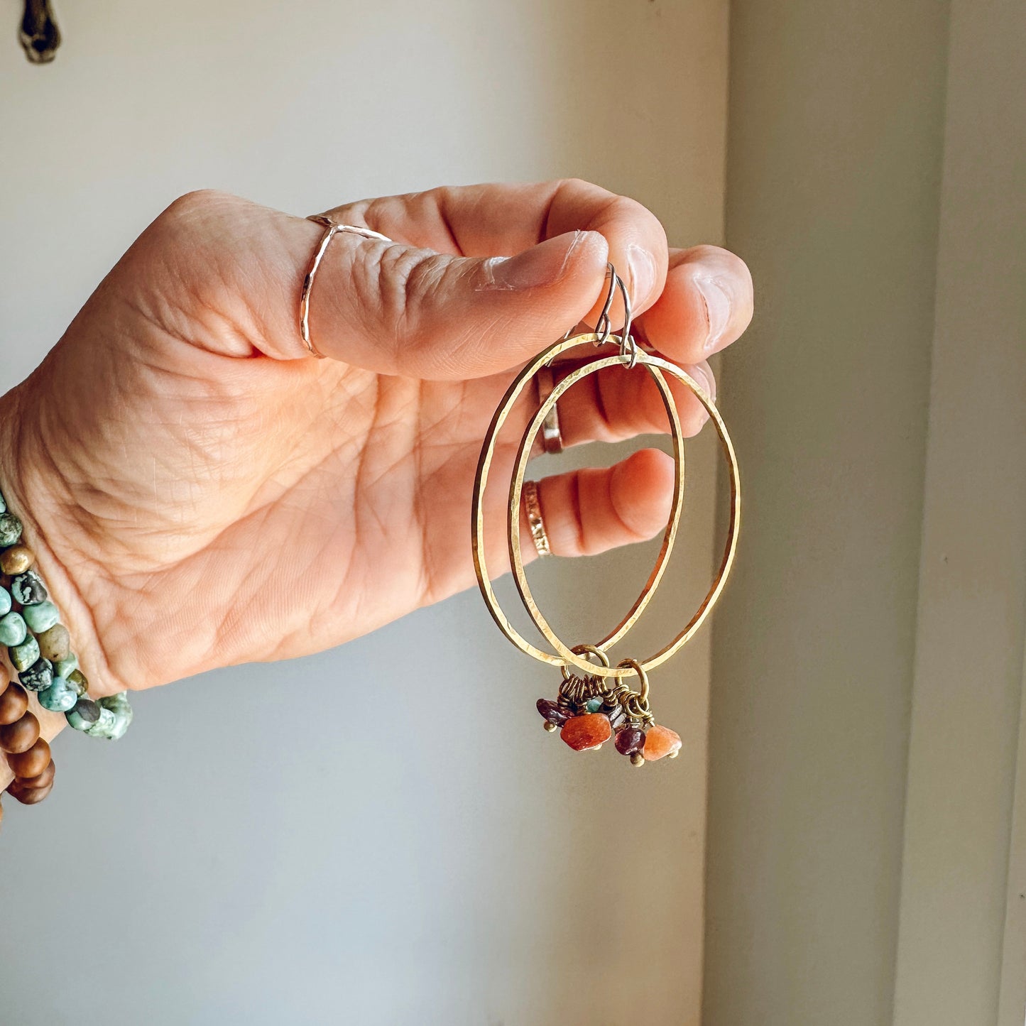 TRAVELER HOOPS
