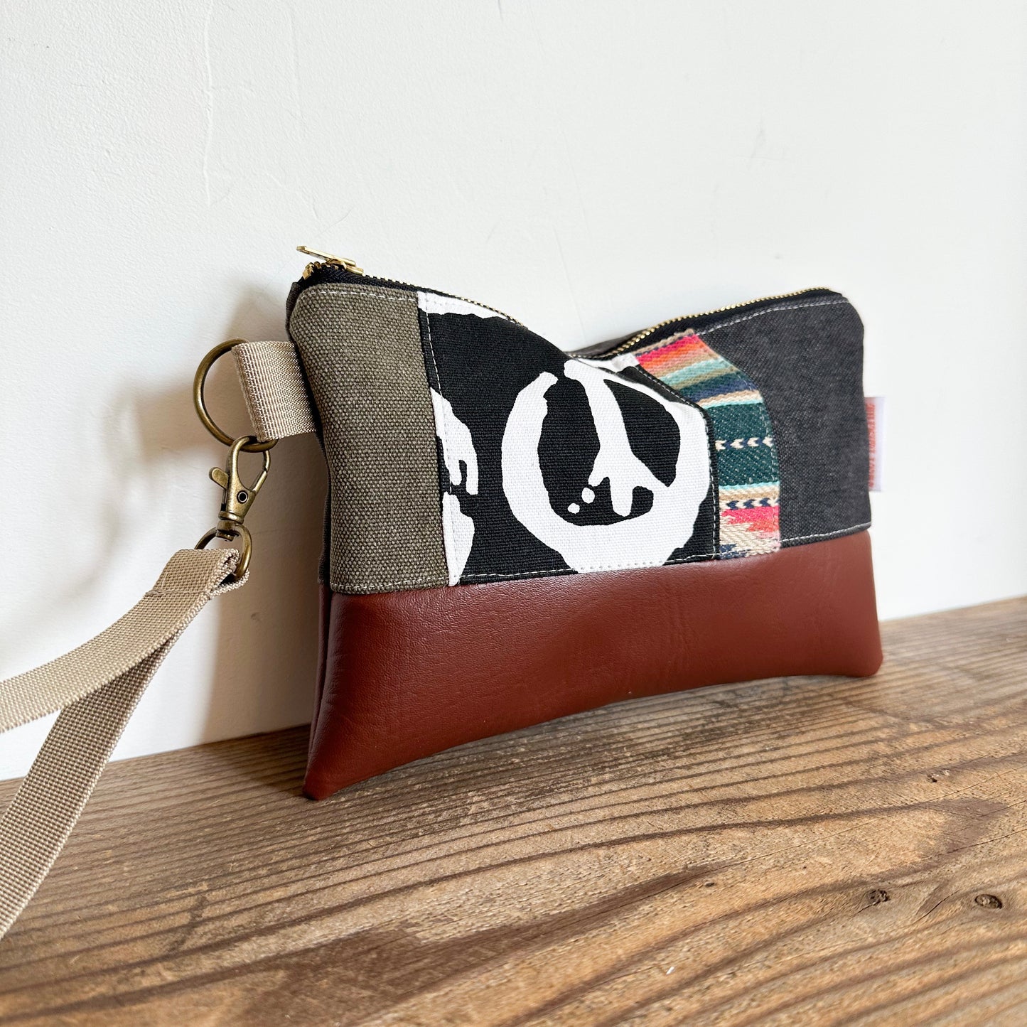 PEACE PATCH WRISTLET - Sierra Stripe
