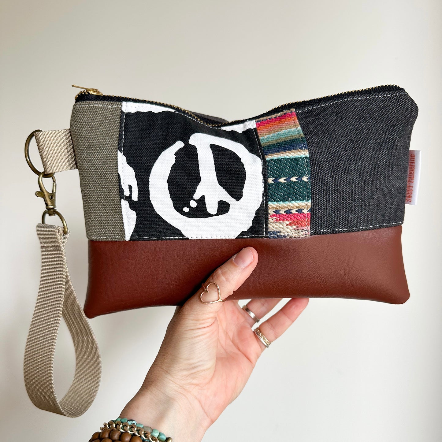 PEACE PATCH WRISTLET - Sierra Stripe
