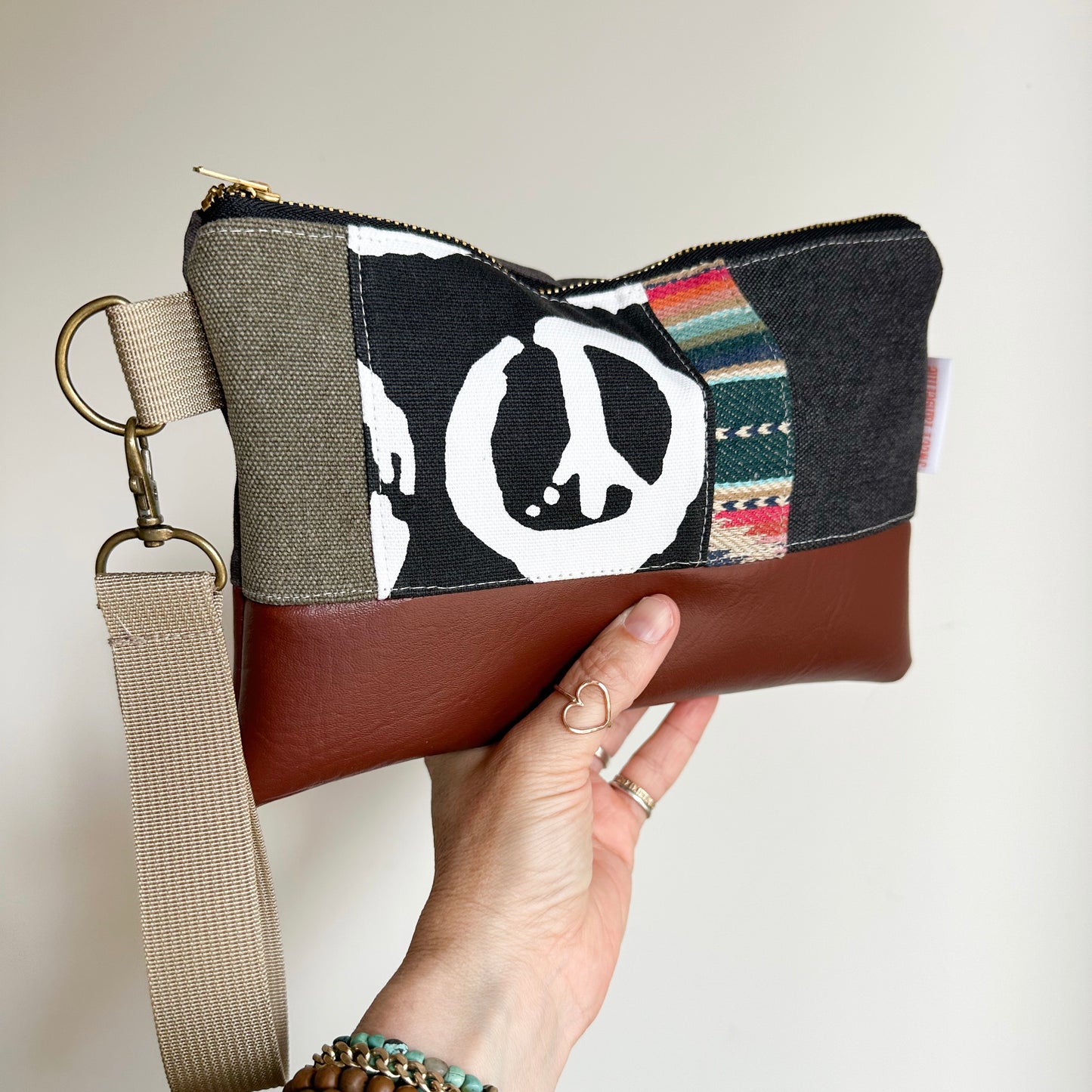 PEACE PATCH WRISTLET - Sierra Stripe