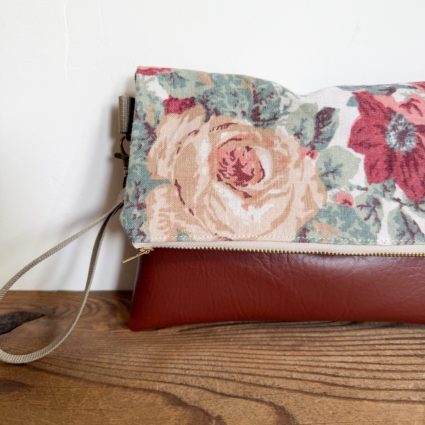 FOLDOVER CLUTCH- Vintage Floral