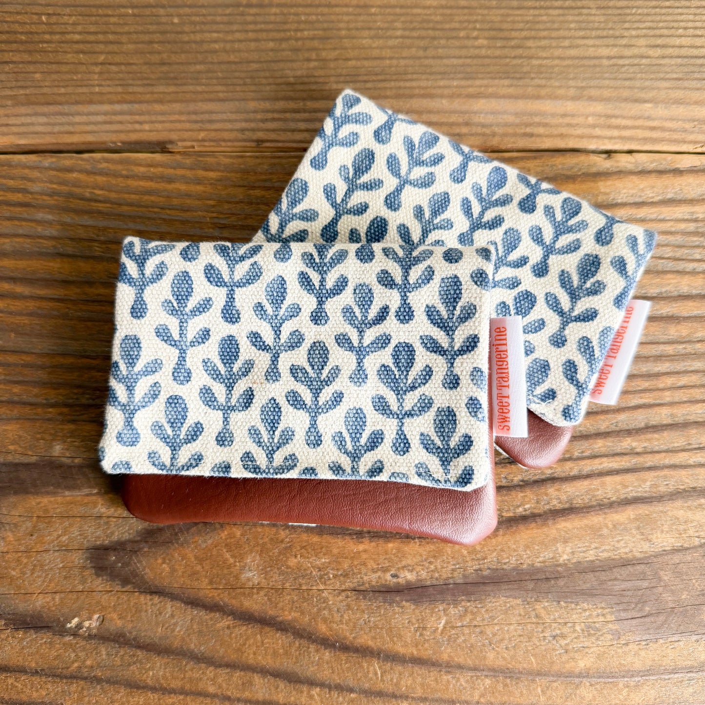 SNAP POUCH - Blue Petal