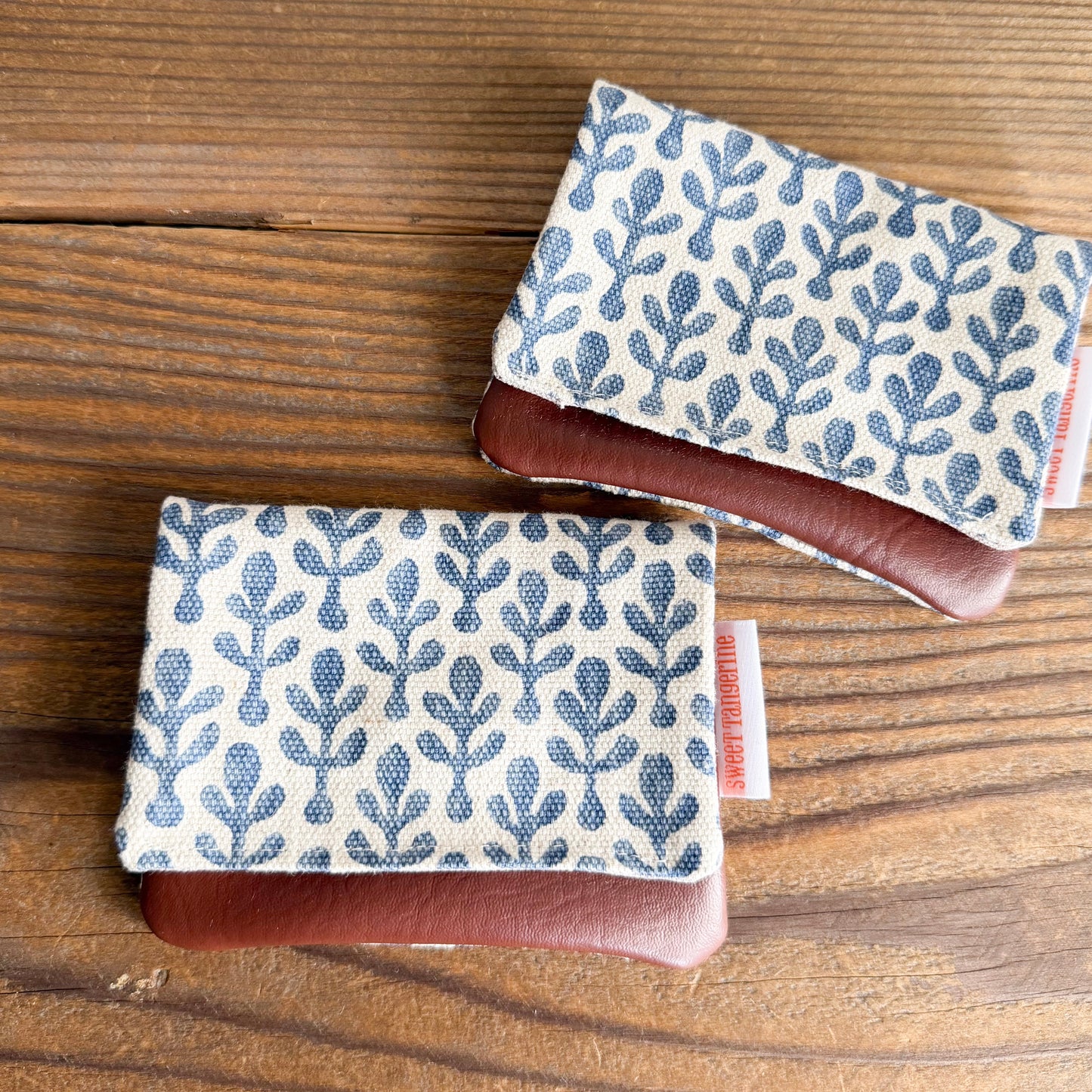 SNAP POUCH - Blue Petal