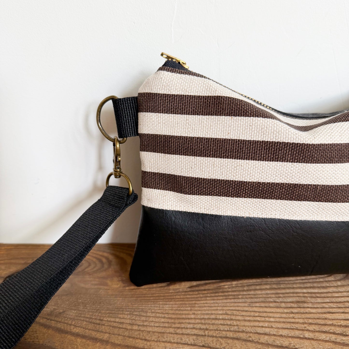WRISTLET- Brown Stripe/Black Stonewashed Canvas