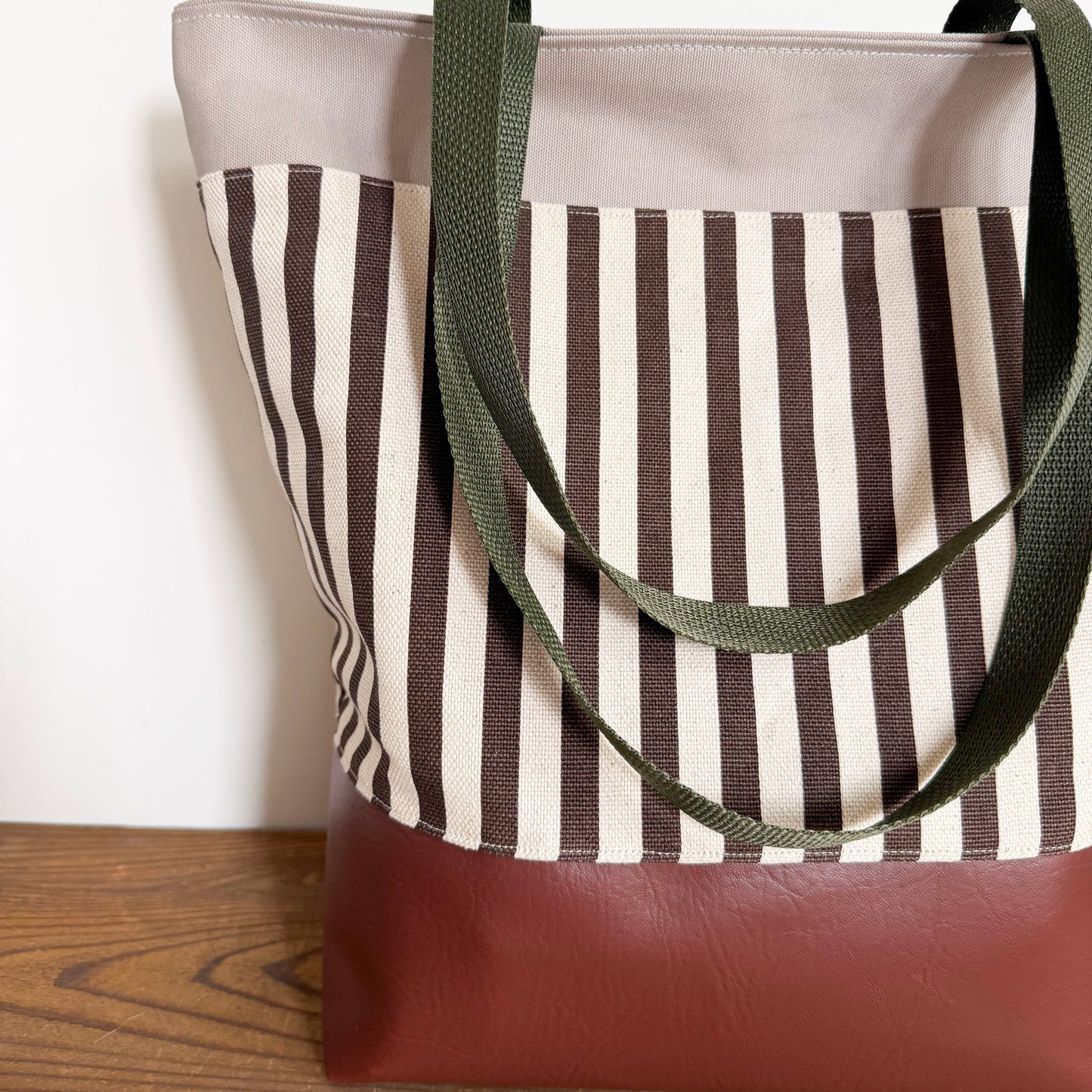 COCOA STRIPE TOTE BAG
