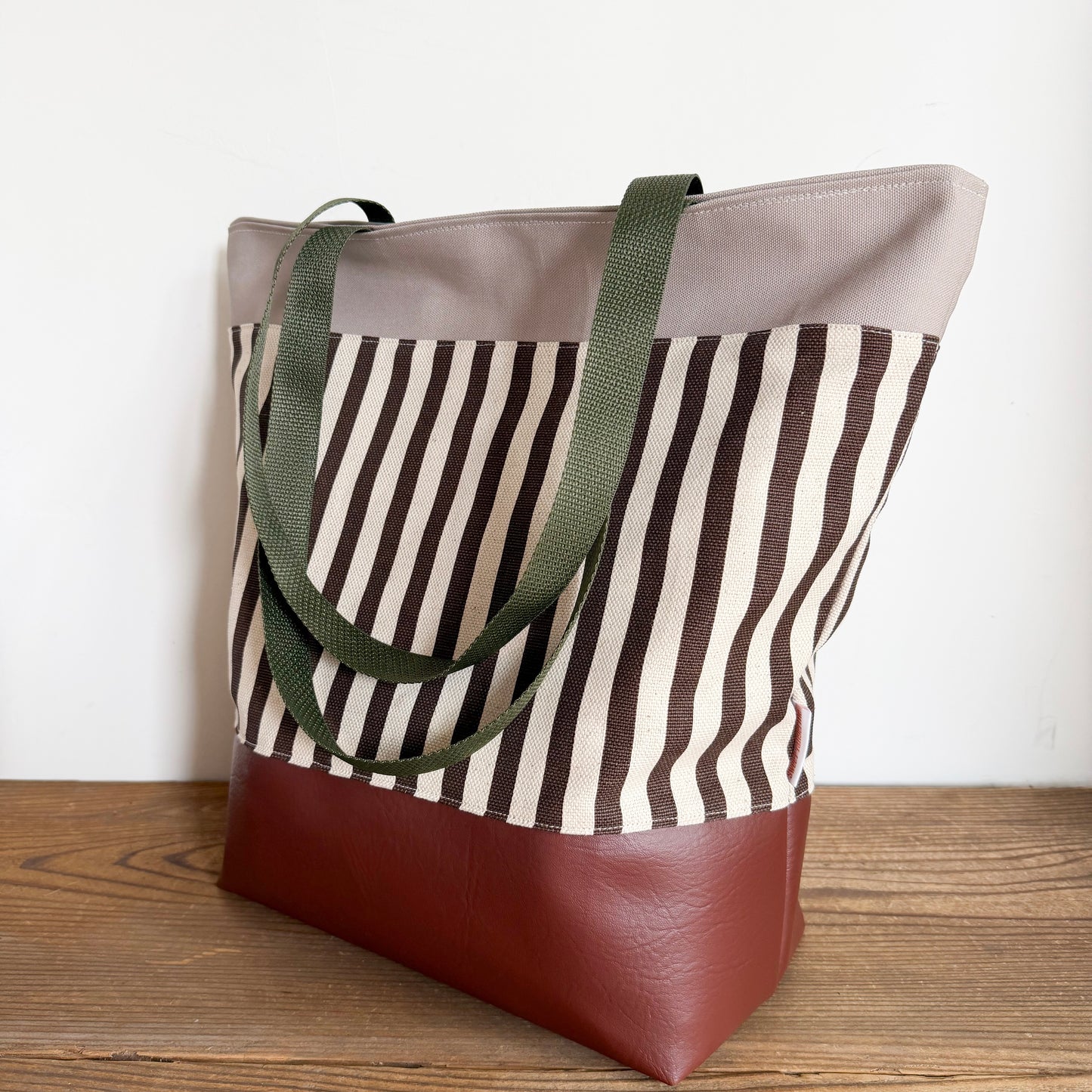 COCOA STRIPE TOTE BAG