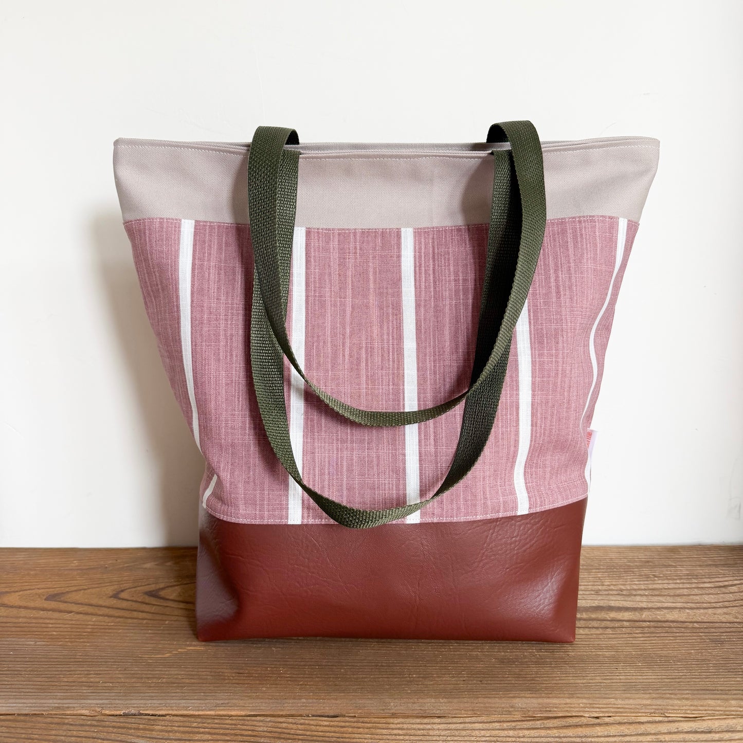 MAUVE STRIPE TOTE BAG