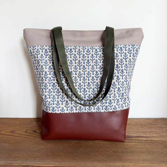 BLUE PETAL TOTE BAG