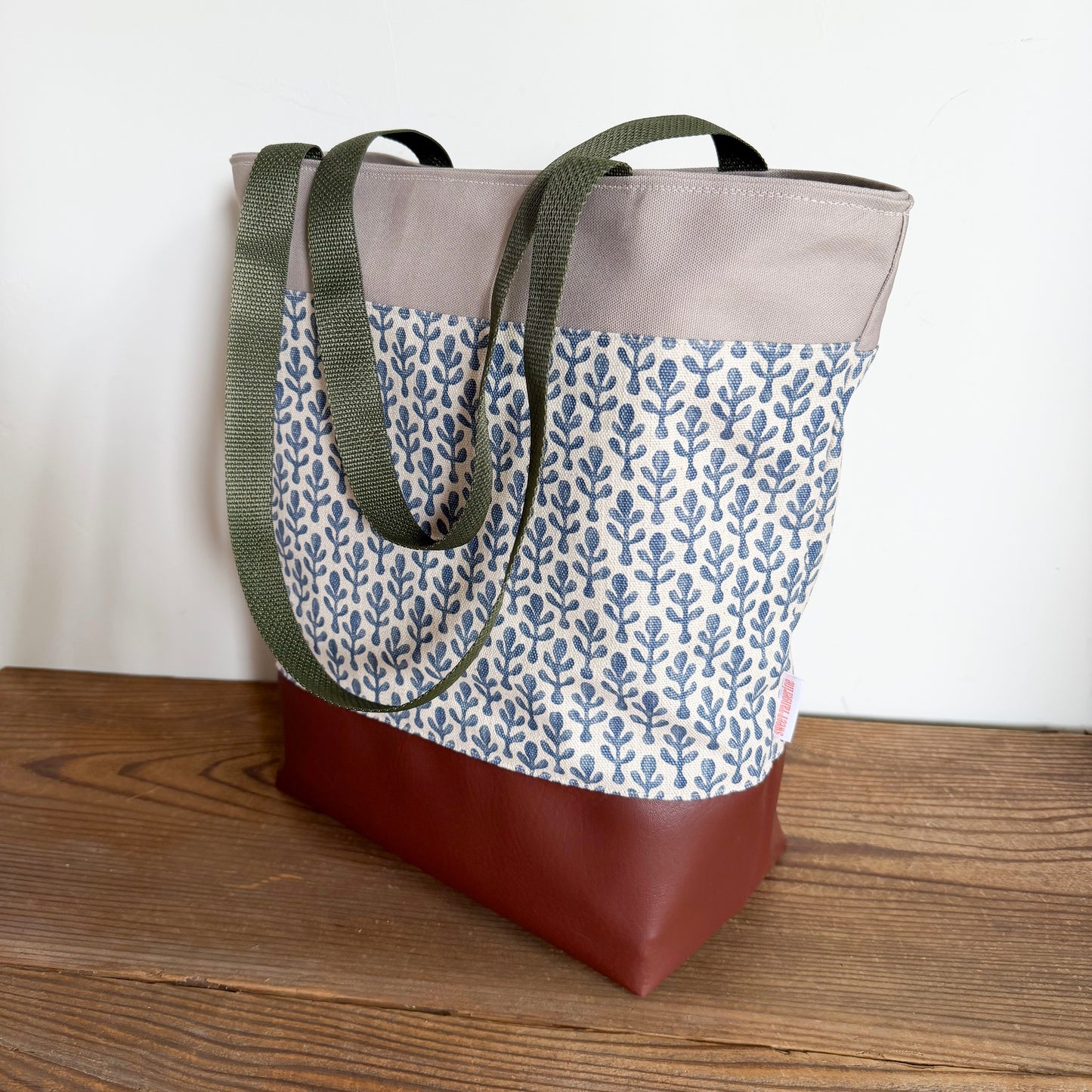 BLUE PETAL TOTE BAG