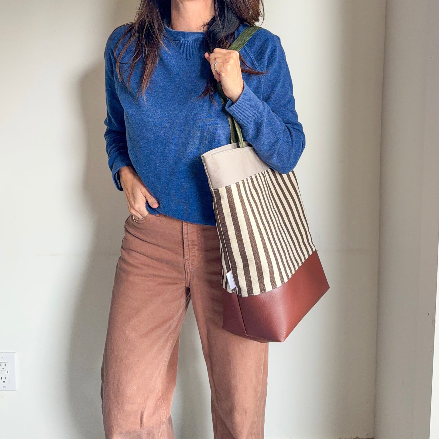 COCOA STRIPE TOTE BAG