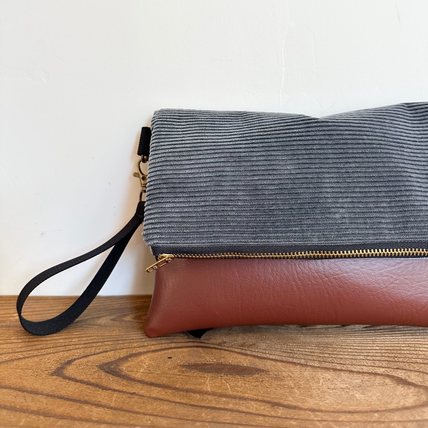 FOLDOVER CLUTCH- Gray Corduroy