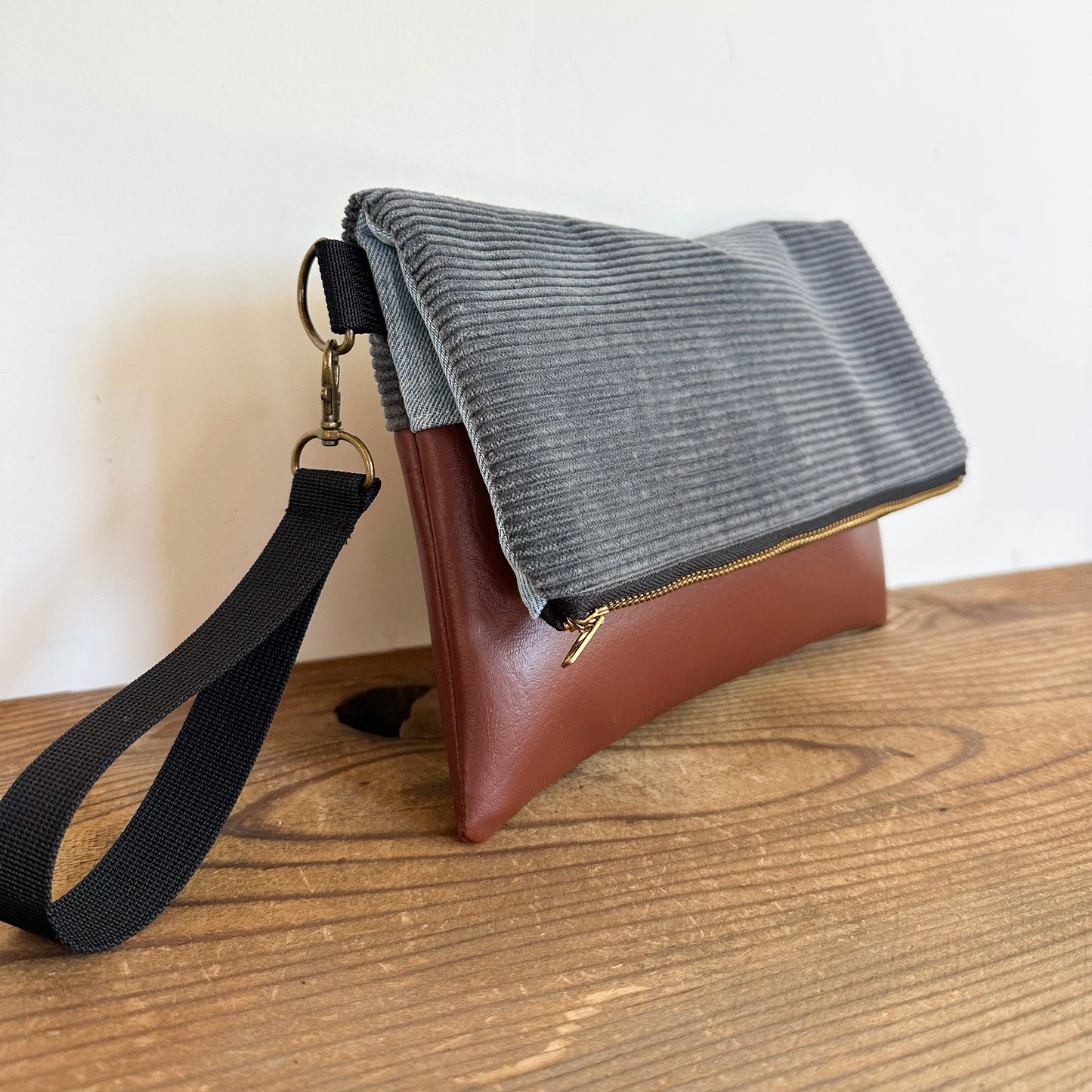 FOLDOVER CLUTCH- Gray Corduroy