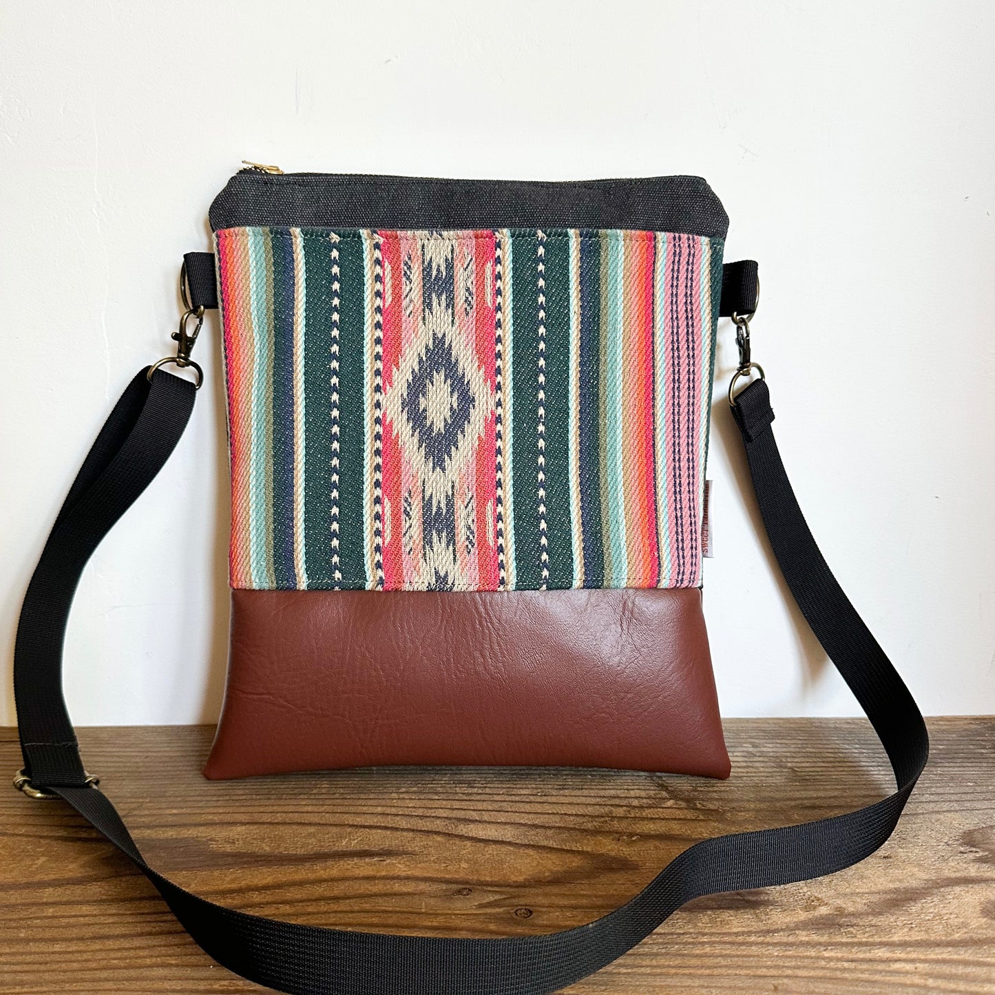SIERRA STRIPE CROSSBODY BAG