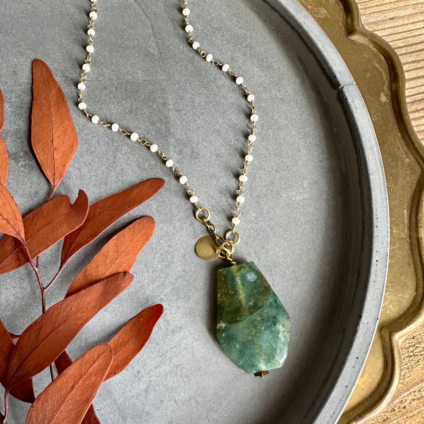 BEADED BOHO NECKLACE - Moss Agate