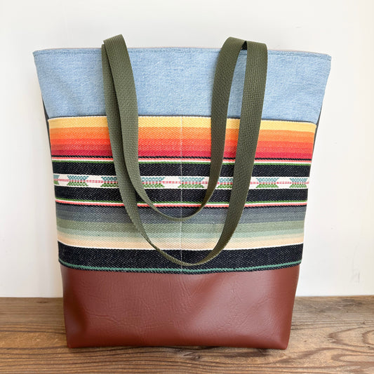 DESERT HORIZON POCKET TOTE