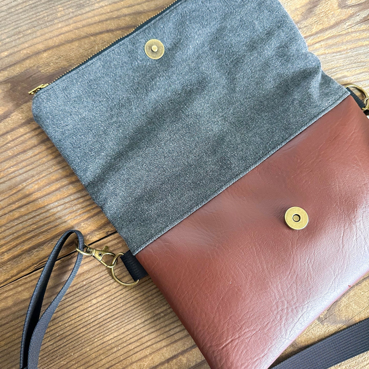 FOLDOVER CROSSBODY - Desert Horizon/Denim